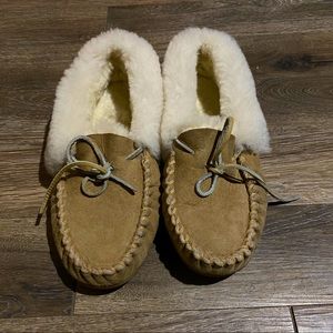 L.L.Bean Wicked Good Moc Slippers